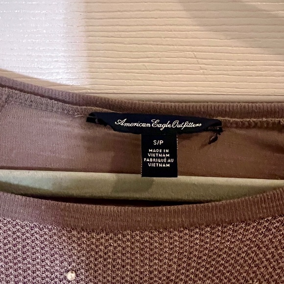 AMERICAN EAGLE Vintage y2k Pearl T-Shirt - Picture 4 of 4